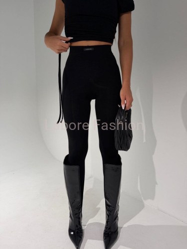 legginsy-chaos-czarne.jpg